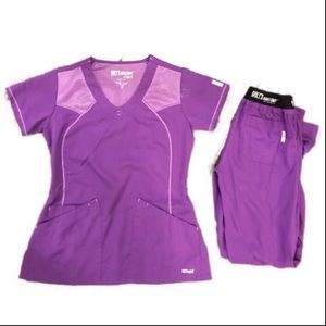 Grey’s Anatomy Active Scrubs